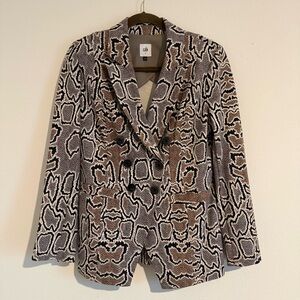 Cabi Knit Blazer Size 6 Gray Brown Reptile Print Shoulder Pads Double Breasted